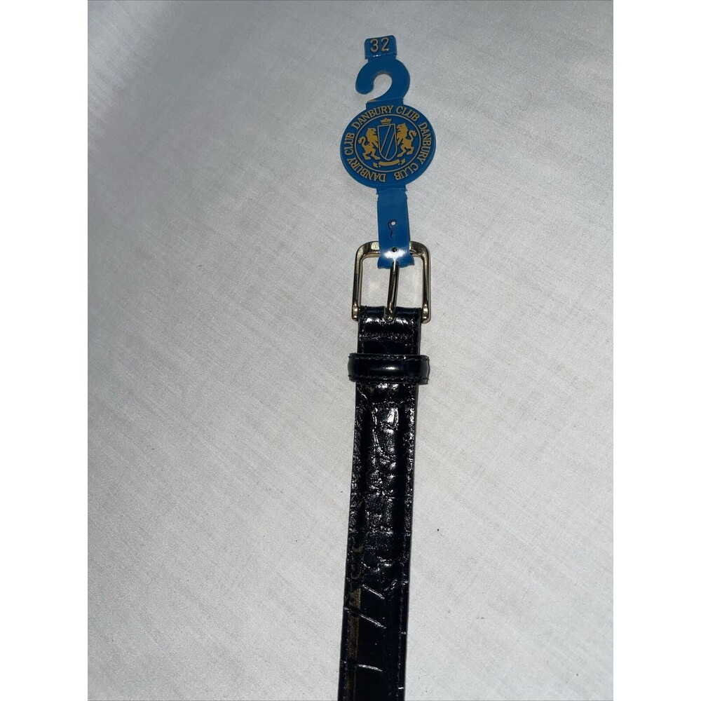 Danbury Club Dress Belt Women’s Size 32” Black Leather Gator Motif Buckle NWT